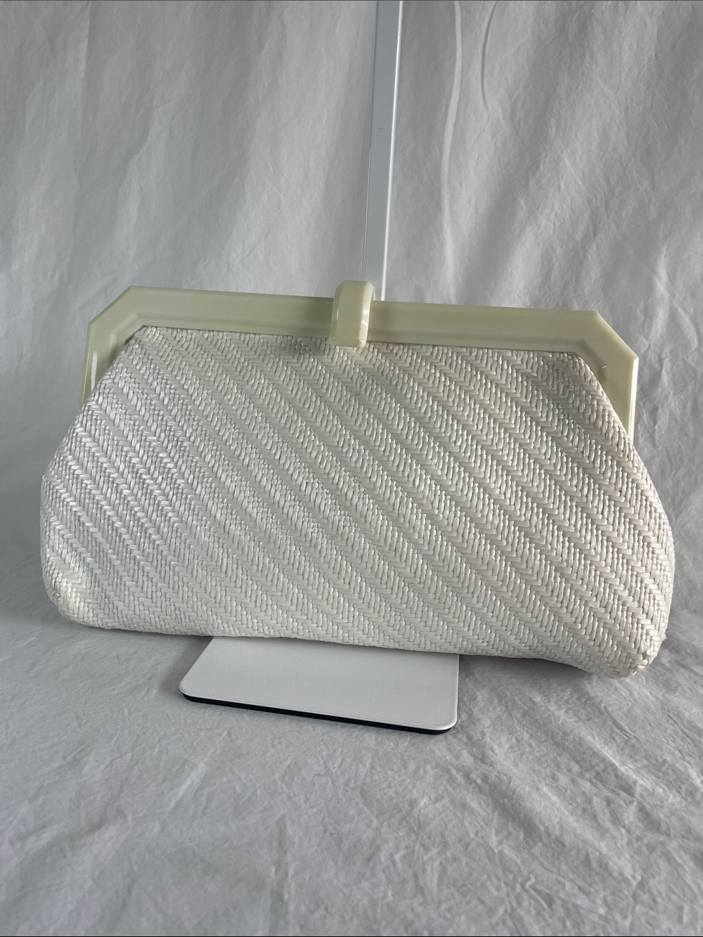 Vintage White Woven Frame-Top Clutch